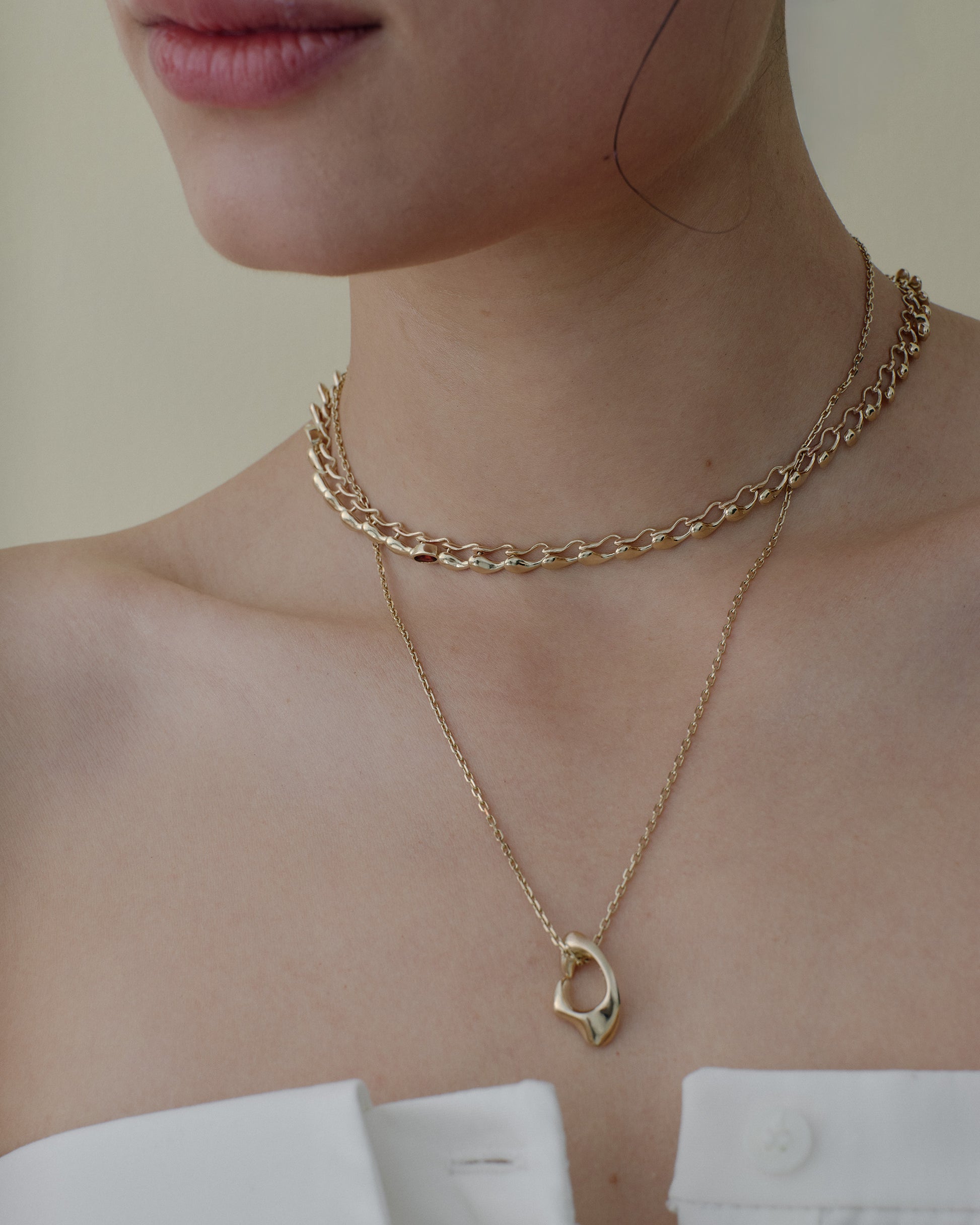 /657 with Gemstones and Diamond