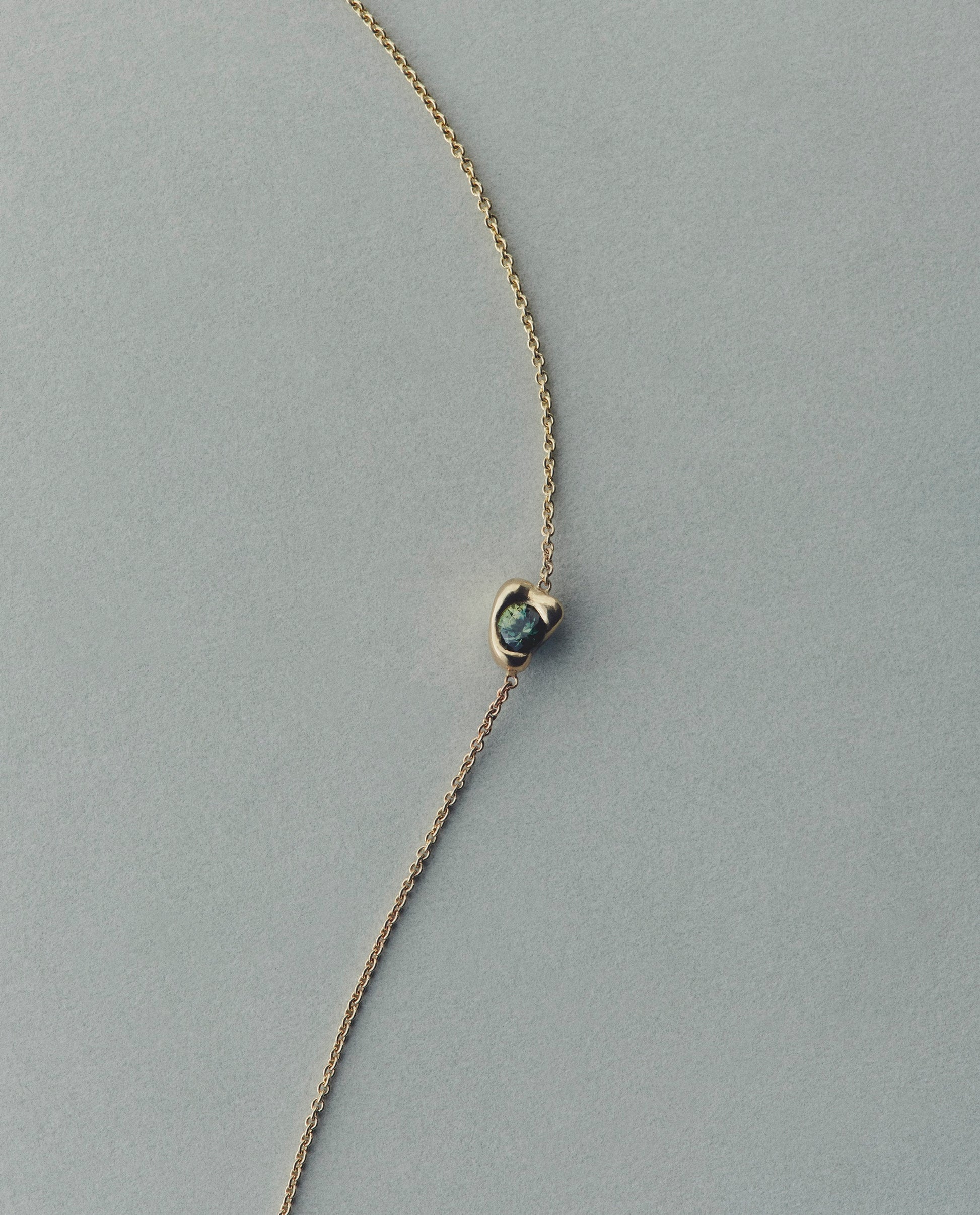 /658 Diamond and Sapphire Necklace